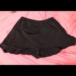 St. John’s skirt style swim bottom